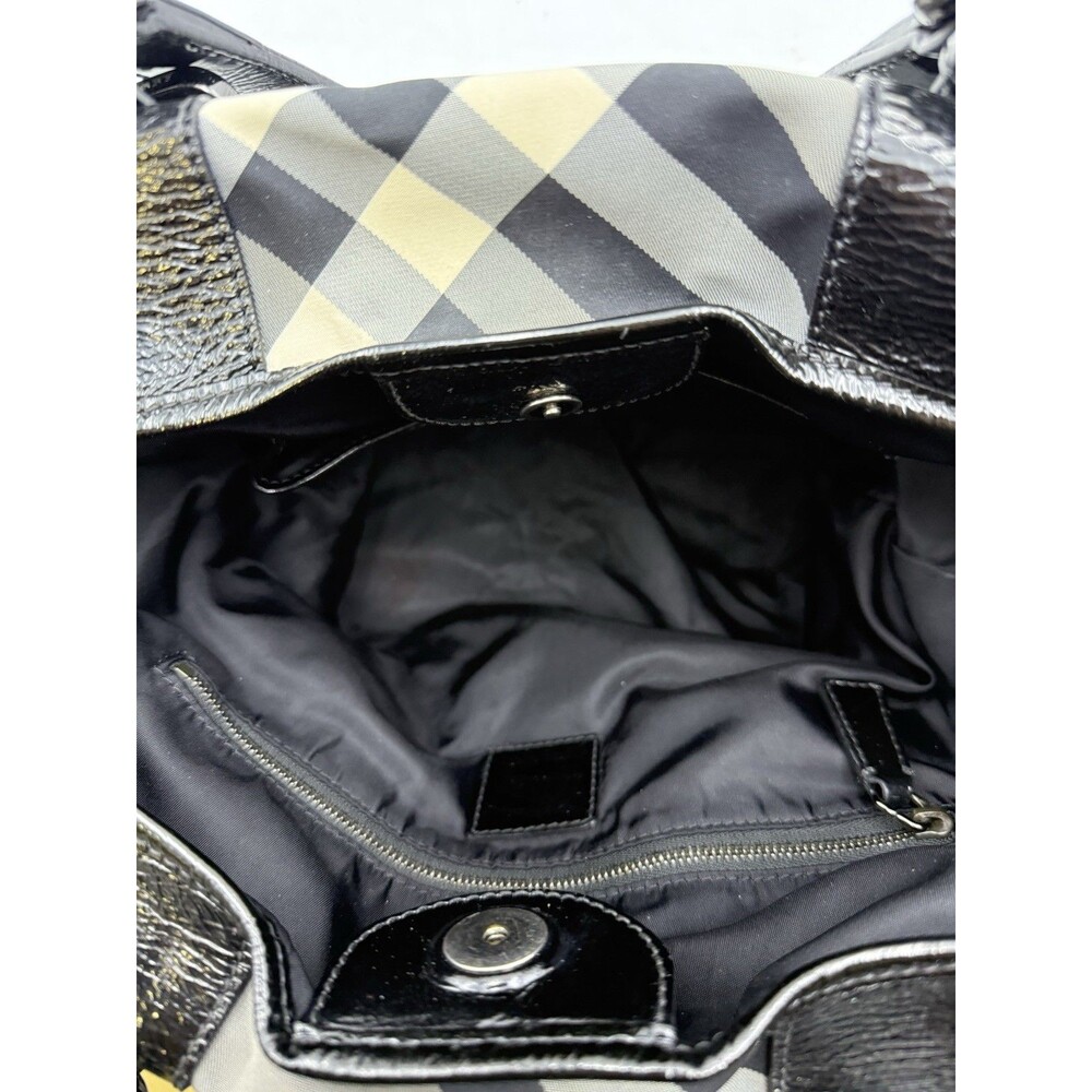 BURBERRY BEAT CHECK VICTORIA NYLON PATENT LEATHER TOTE BAG - Picture 12 of 12